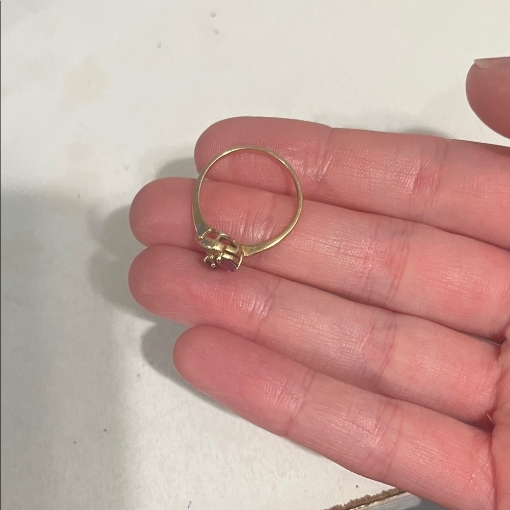 14k solid Gold Ring with diamonds and rubies  - Women's Jewelry - Picture 3 of 6